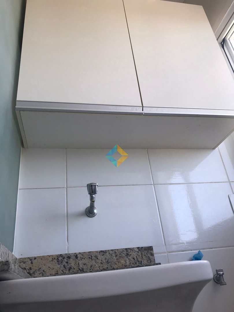 Apartamento à venda com 2 quartos, 60m² - Foto 23