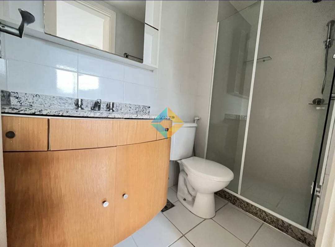 Apartamento à venda com 2 quartos, 75m² - Foto 13