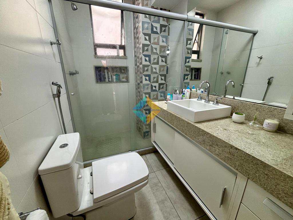 Apartamento à venda com 3 quartos, 160m² - Foto 25