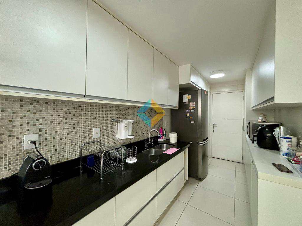 Apartamento à venda com 3 quartos, 160m² - Foto 24