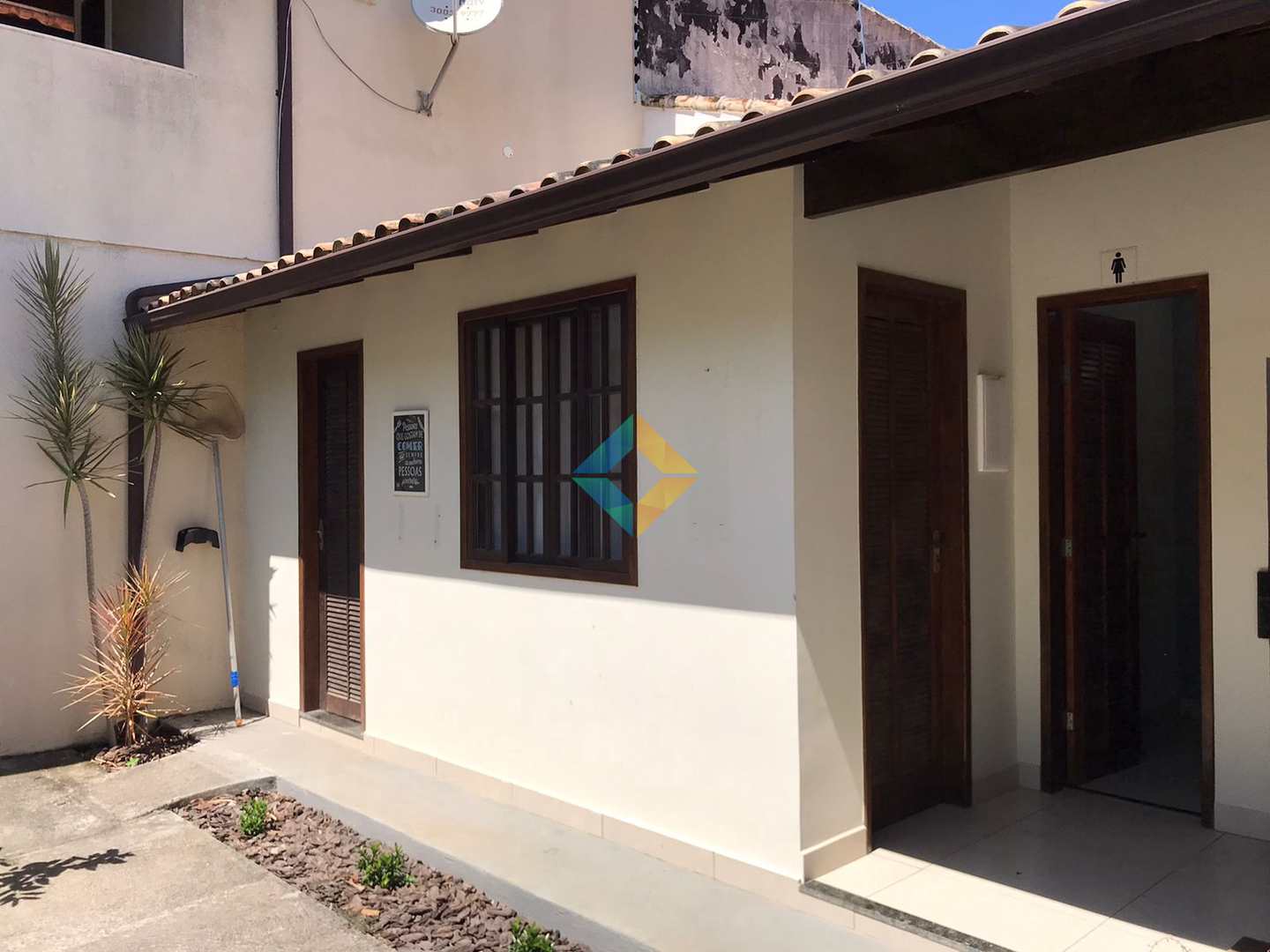 Casa à venda com 4 quartos, 300m² - Foto 18