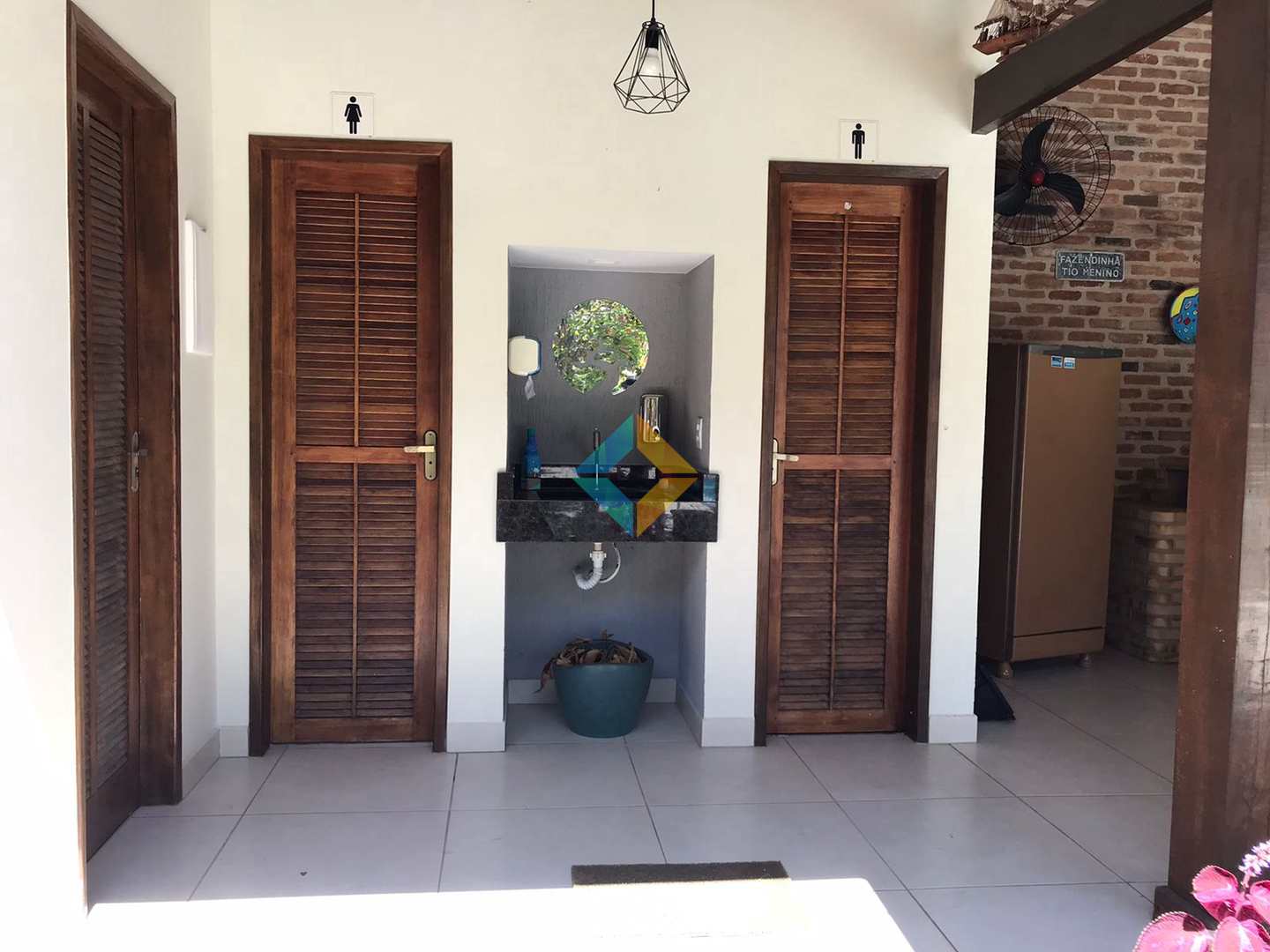 Casa à venda com 4 quartos, 300m² - Foto 19