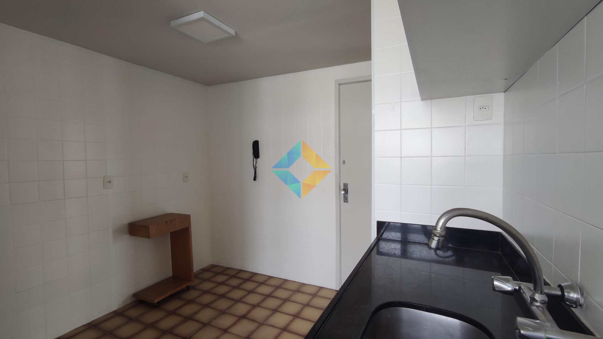 Apartamento à venda com 2 quartos, 85m² - Foto 19