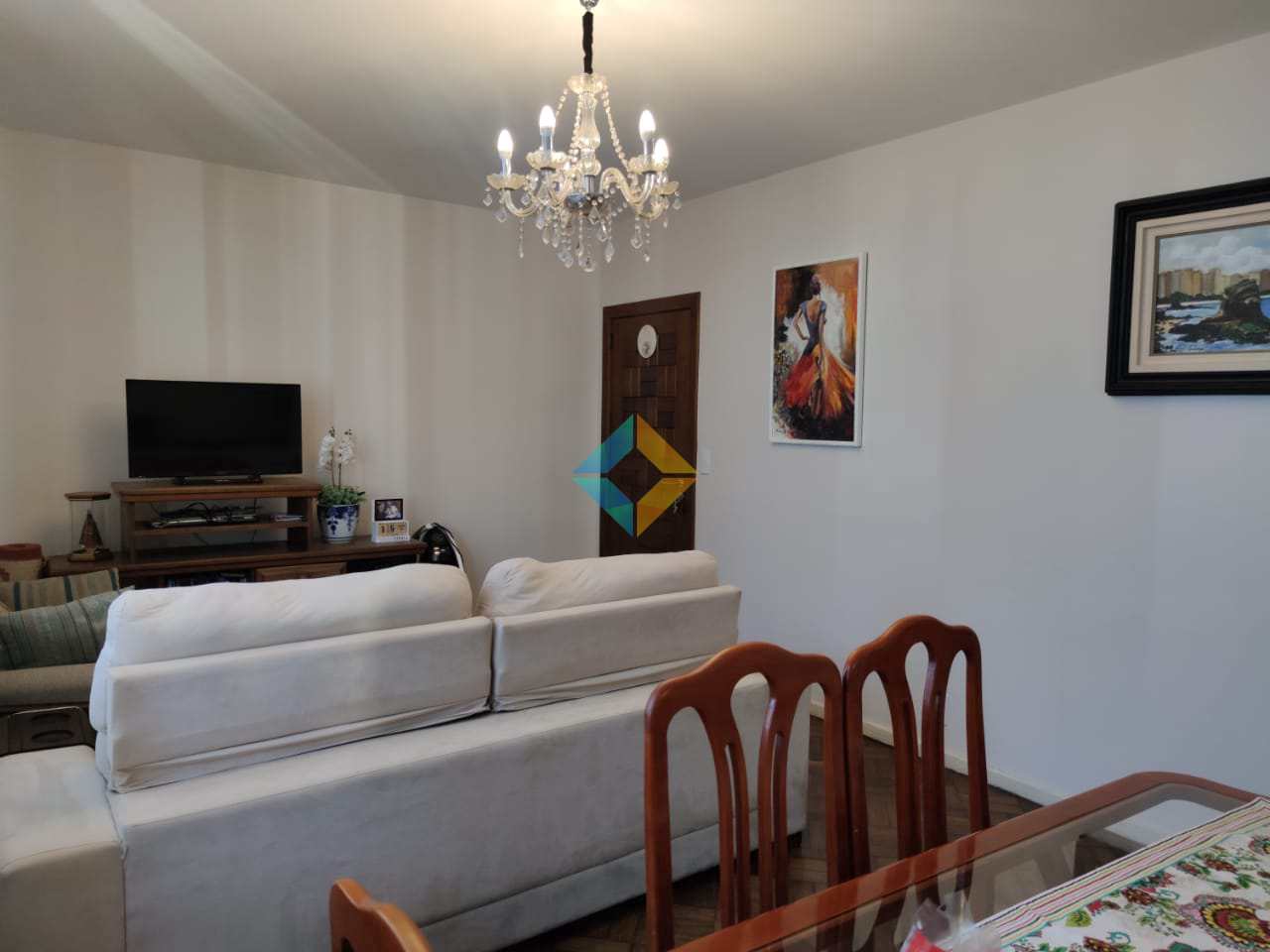 Apartamento à venda com 3 quartos, 105m² - Foto 1