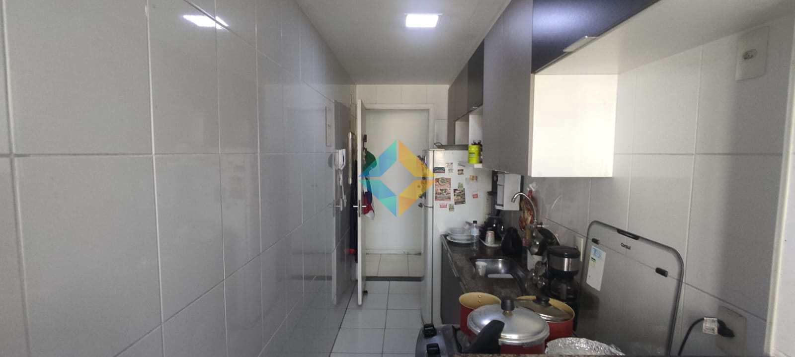 Apartamento à venda com 3 quartos, 70m² - Foto 9