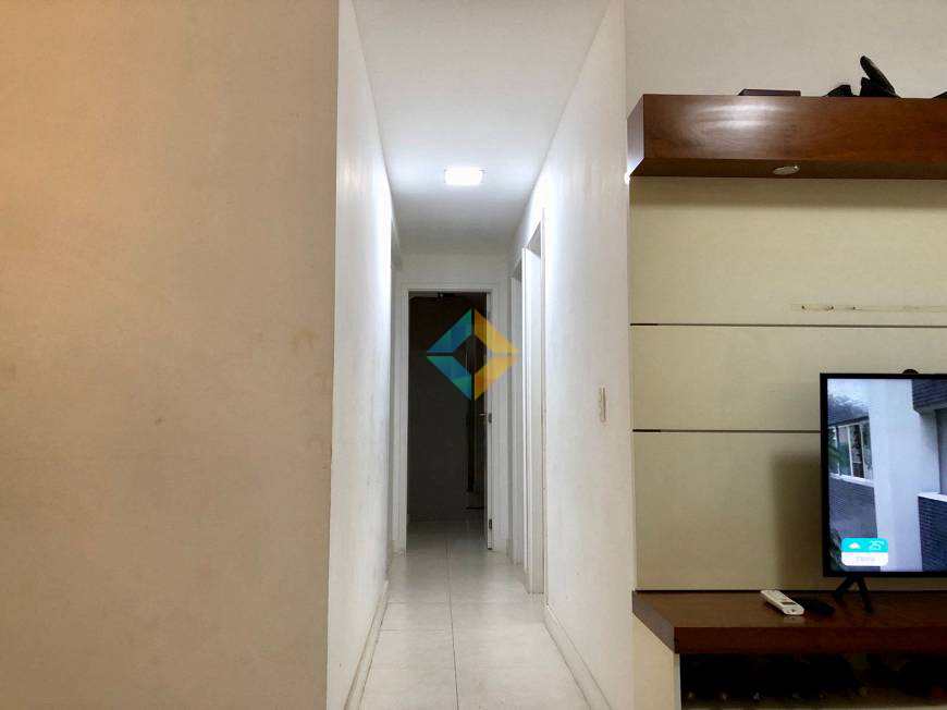 Apartamento à venda com 3 quartos, 93m² - Foto 12