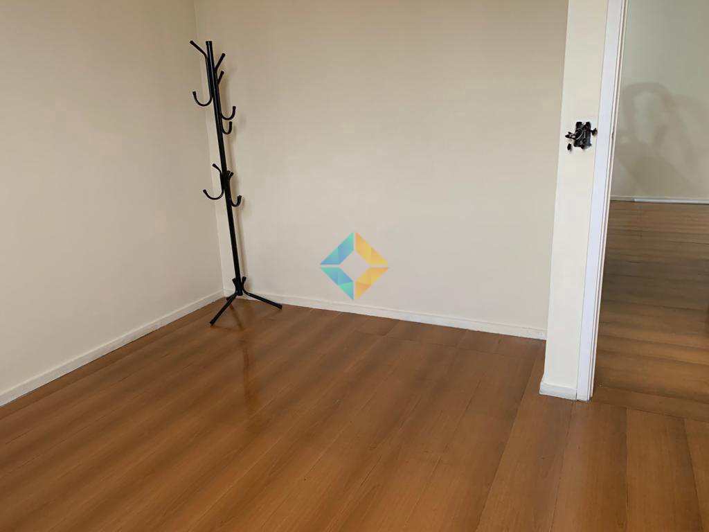 Apartamento à venda com 2 quartos, 81m² - Foto 9