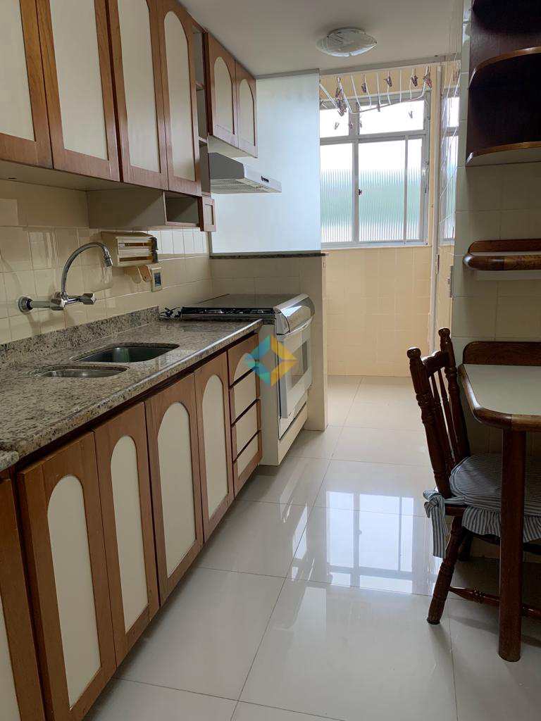 Apartamento à venda com 2 quartos, 81m² - Foto 13