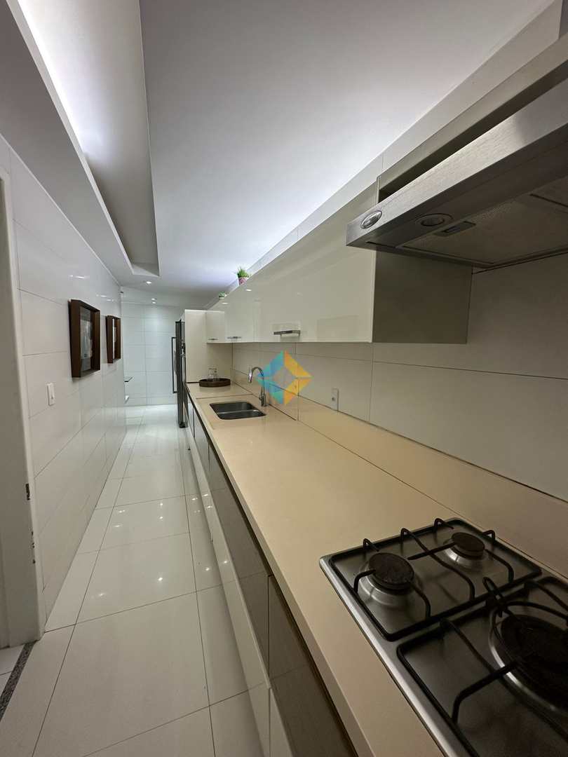 Apartamento à venda com 3 quartos, 120m² - Foto 22