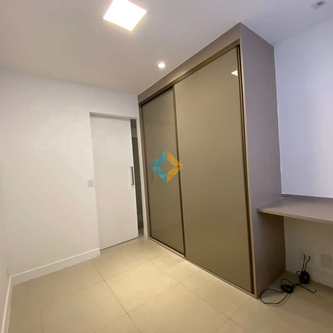 Apartamento à venda com 3 quartos, 95m² - Foto 12