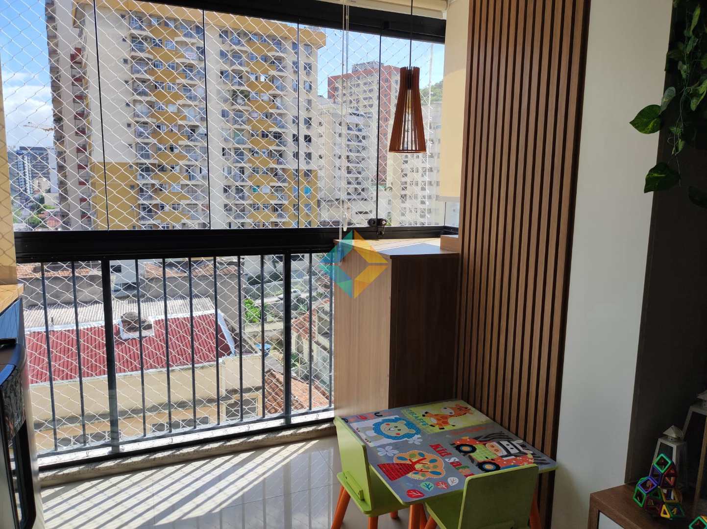 Apartamento à venda com 3 quartos, 80m² - Foto 4