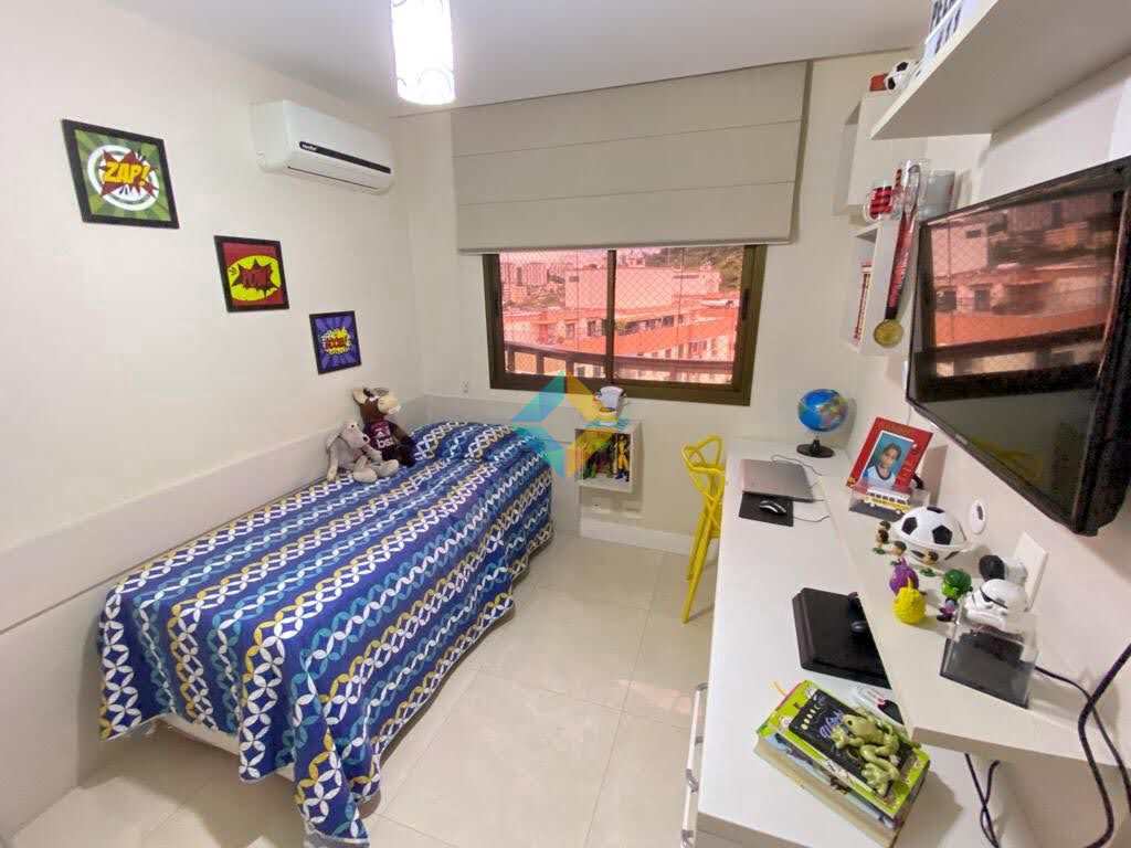 Apartamento à venda com 4 quartos, 189m² - Foto 18