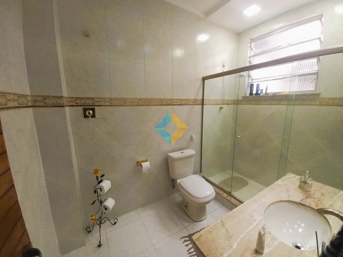 Apartamento à venda com 3 quartos, 134m² - Foto 13