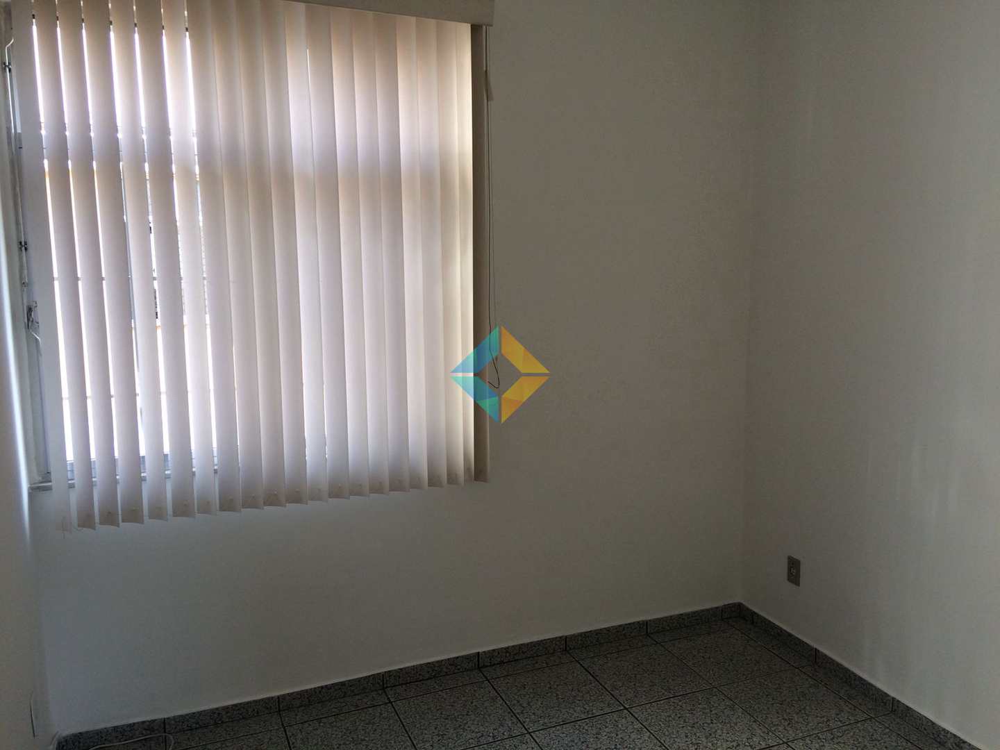 Apartamento à venda com 3 quartos, 90m² - Foto 5