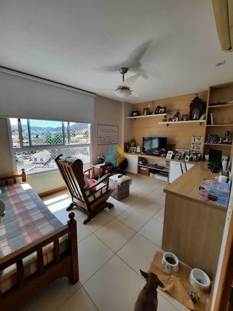 Apartamento à venda com 3 quartos, 125m² - Foto 20