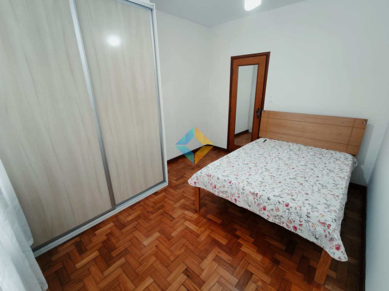 Apartamento à venda com 4 quartos, 211m² - Foto 13