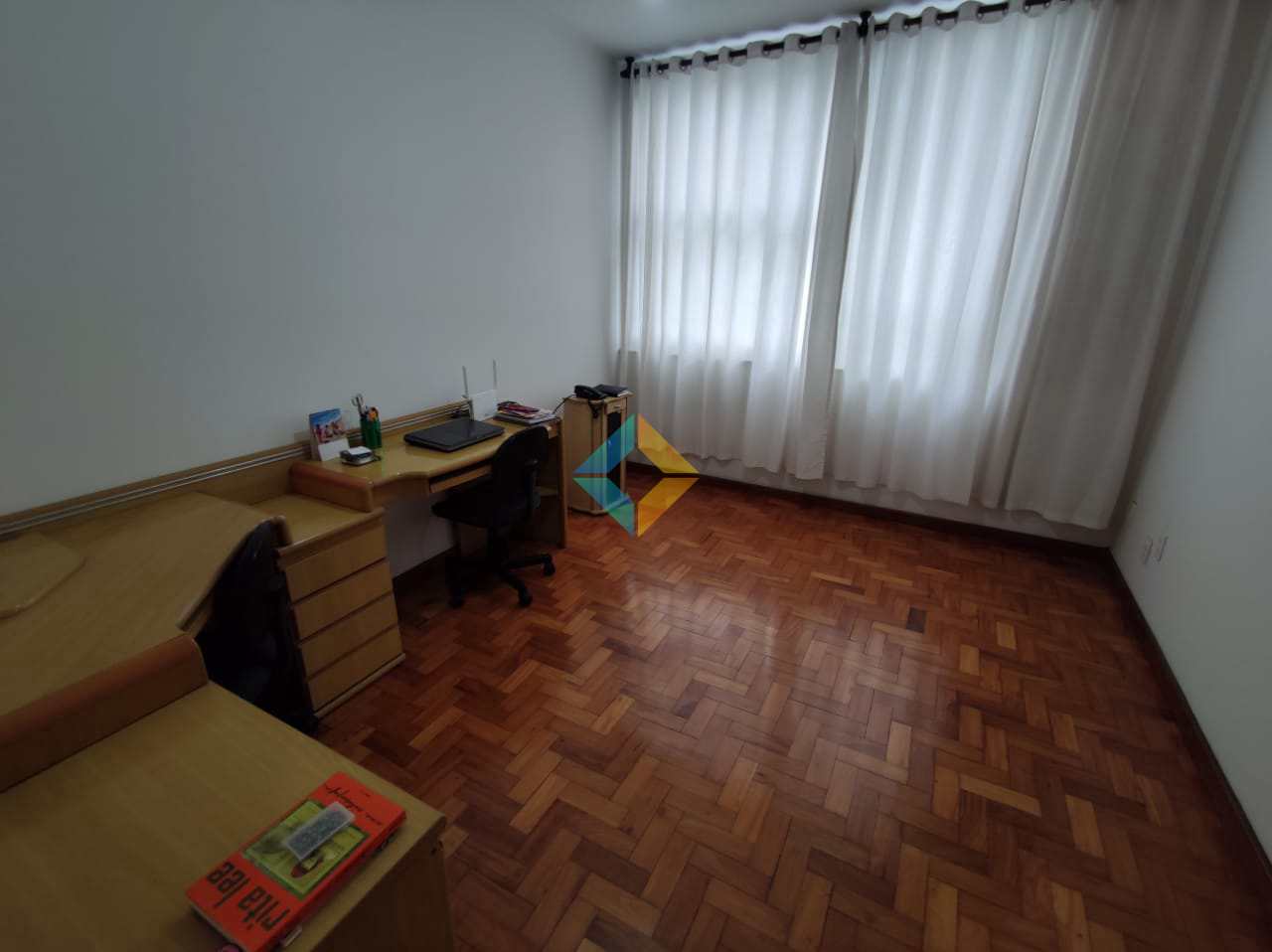 Apartamento à venda com 4 quartos, 211m² - Foto 15