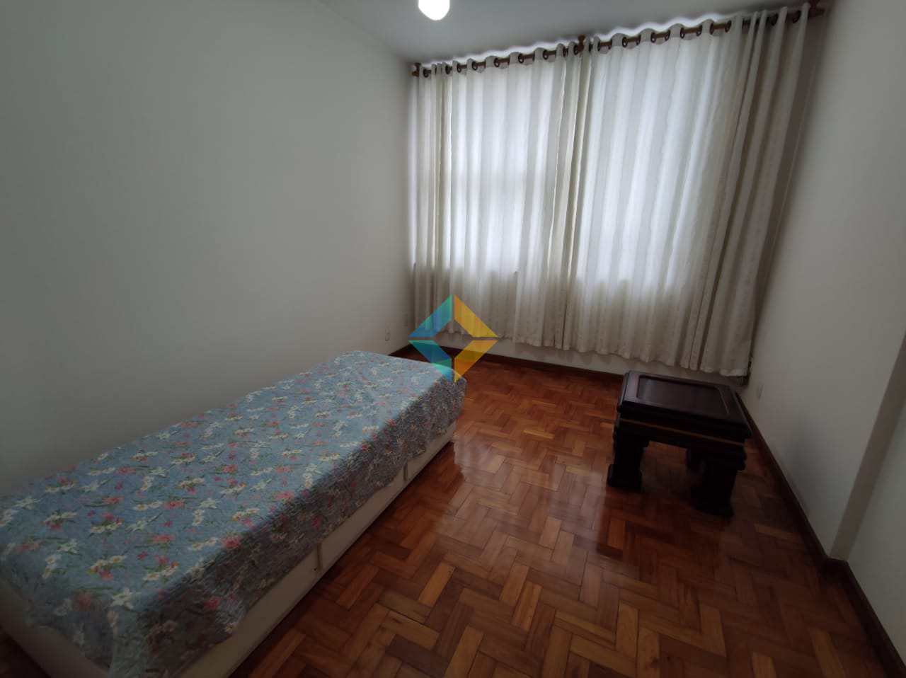 Apartamento à venda com 4 quartos, 211m² - Foto 17