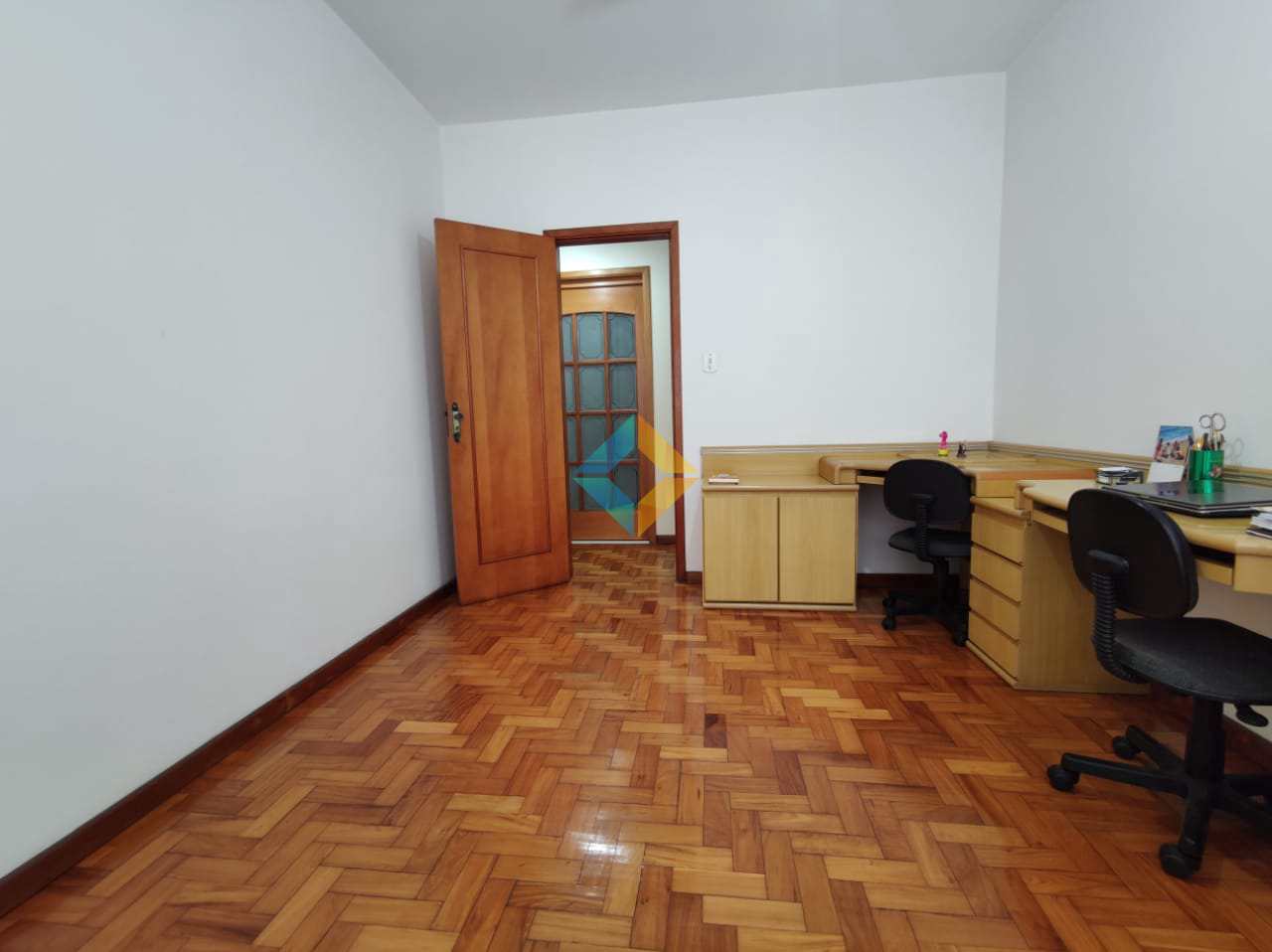 Apartamento à venda com 4 quartos, 211m² - Foto 18