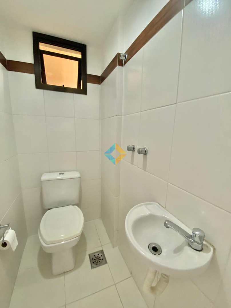 Apartamento à venda com 2 quartos, 70m² - Foto 26