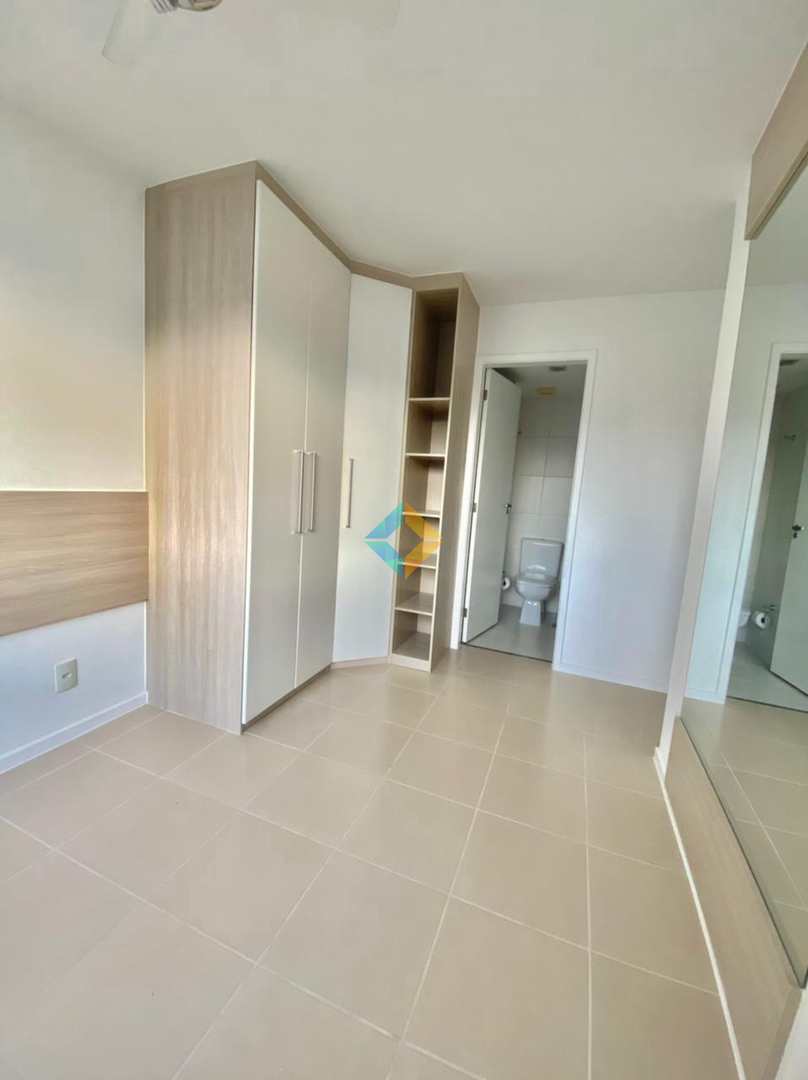 Apartamento à venda com 2 quartos, 70m² - Foto 15