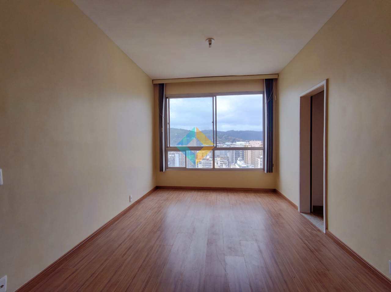 Apartamento à venda com 1 quarto, 66m² - Foto 9