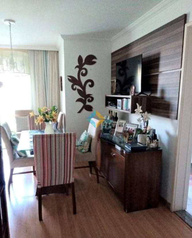 Apartamento à venda com 2 quartos, 76m² - Foto 6