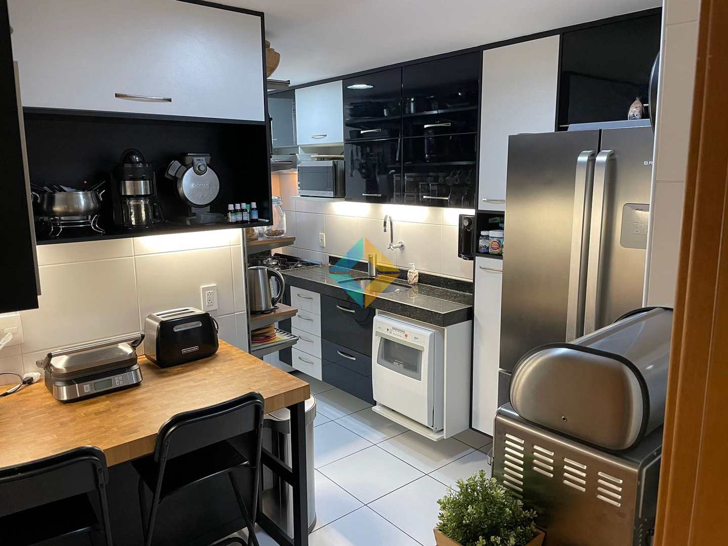 Apartamento à venda com 3 quartos, 120m² - Foto 17