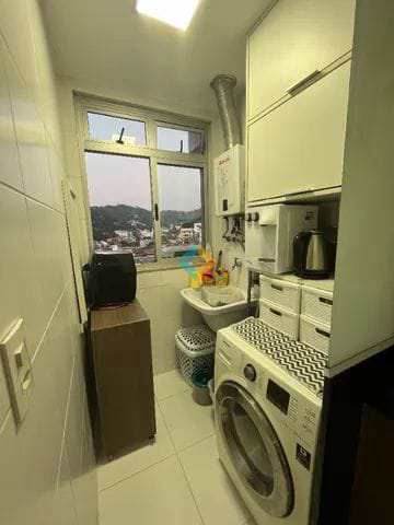 Apartamento à venda com 2 quartos, 75m² - Foto 16