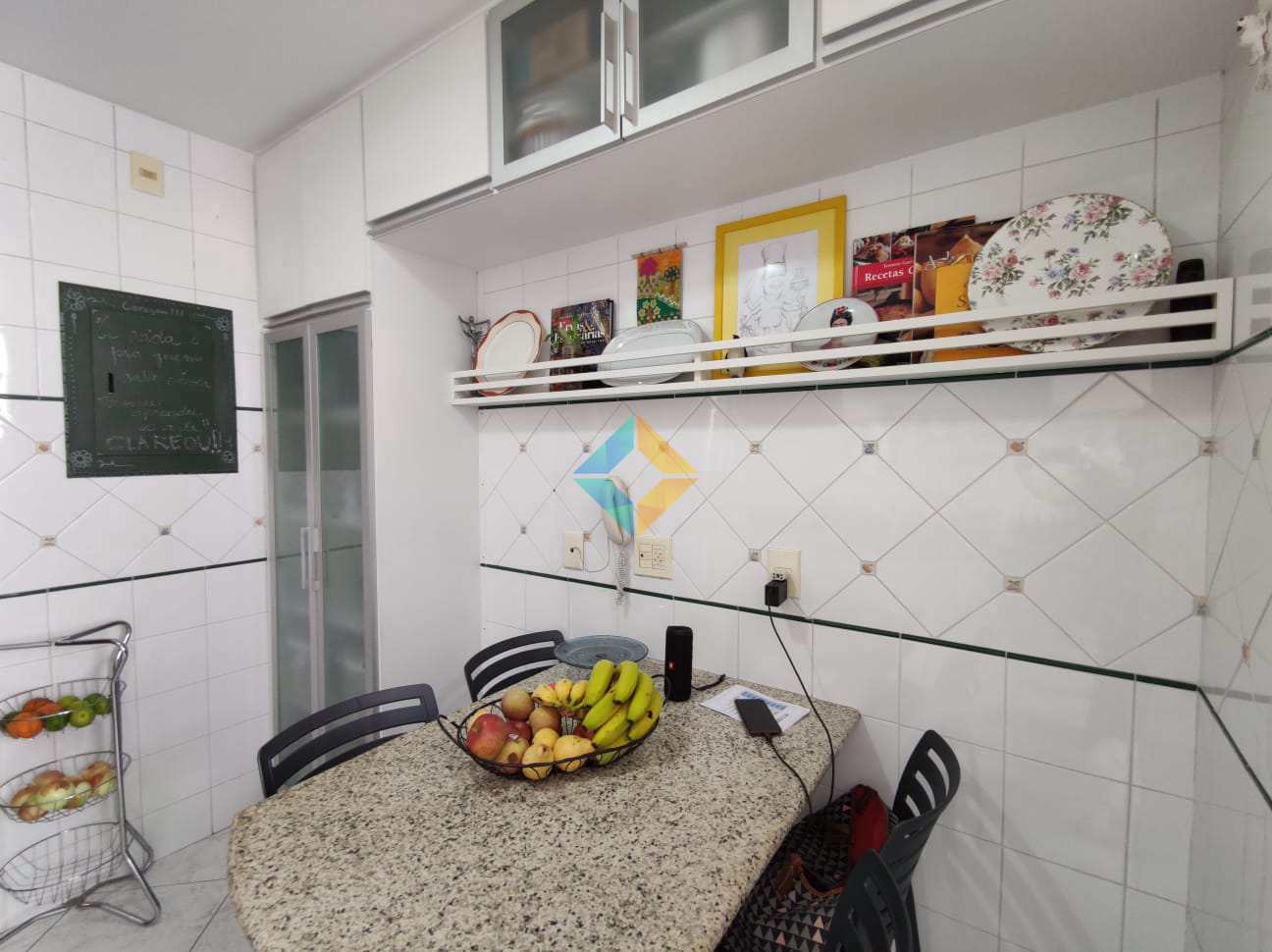 Apartamento à venda com 3 quartos, 110m² - Foto 23