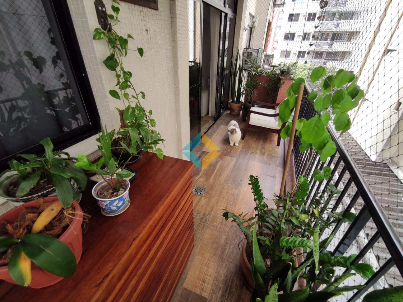 Apartamento à venda com 3 quartos, 110m² - Foto 7