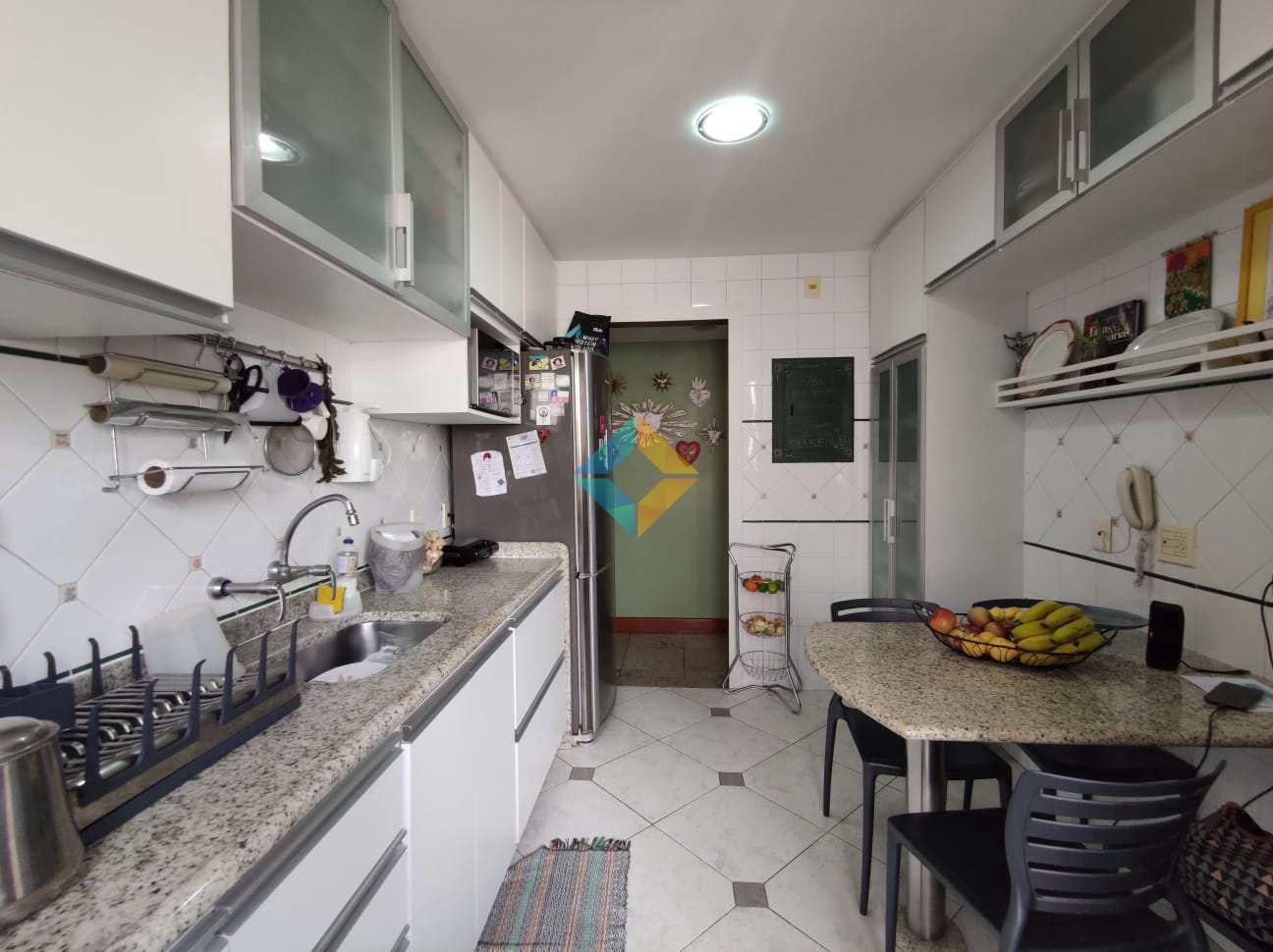 Apartamento à venda com 3 quartos, 110m² - Foto 21