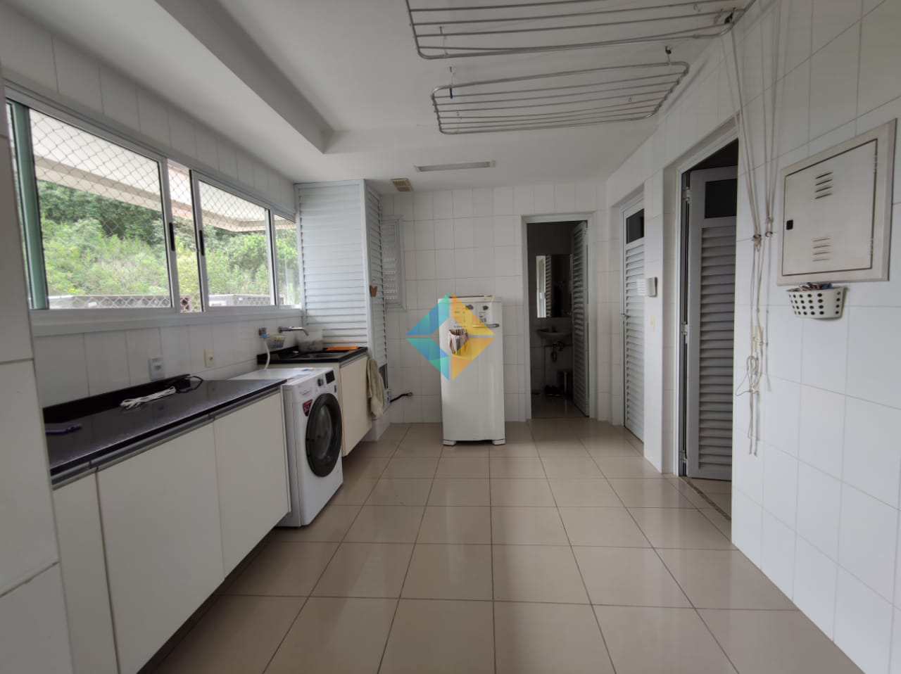 Apartamento para alugar com 4 quartos, 420m² - Foto 34