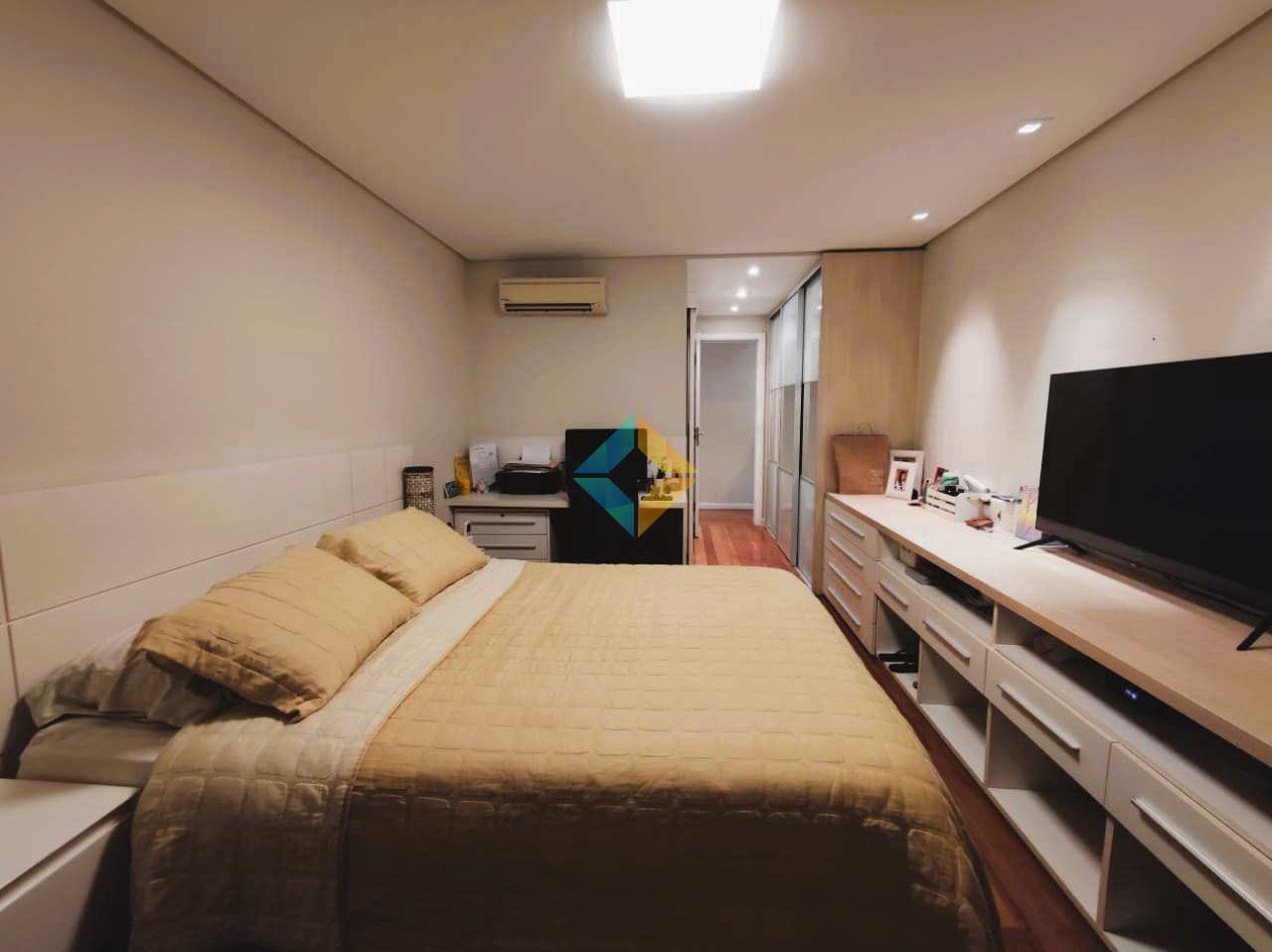 Apartamento para alugar com 4 quartos, 420m² - Foto 23