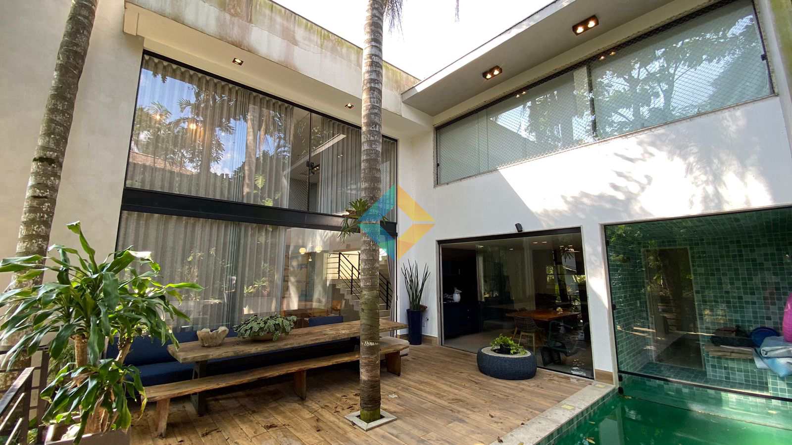 Casa à venda com 4 quartos, 350m² - Foto 5