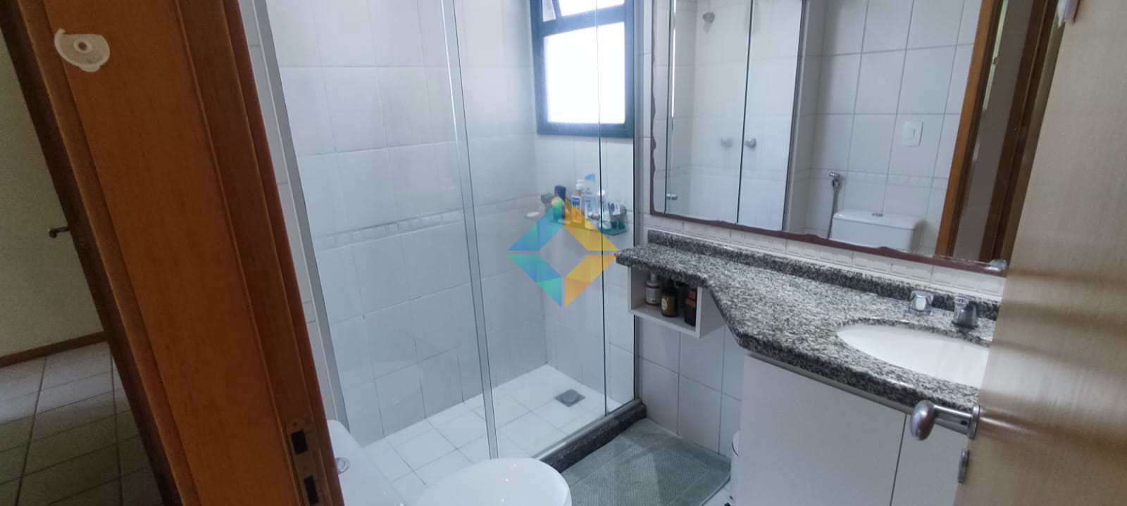 Apartamento à venda com 3 quartos, 149m² - Foto 13