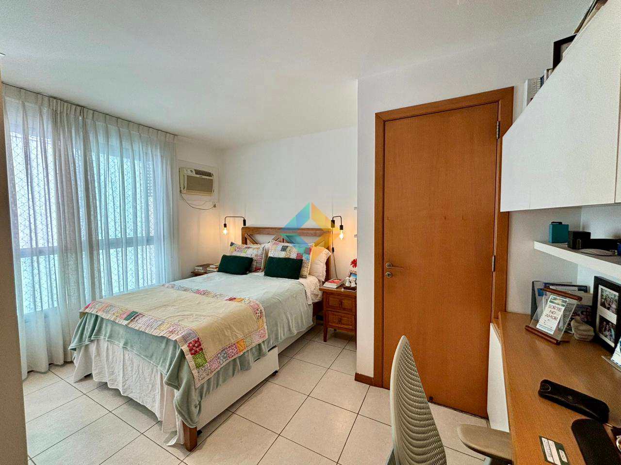 Apartamento à venda com 3 quartos, 120m² - Foto 27