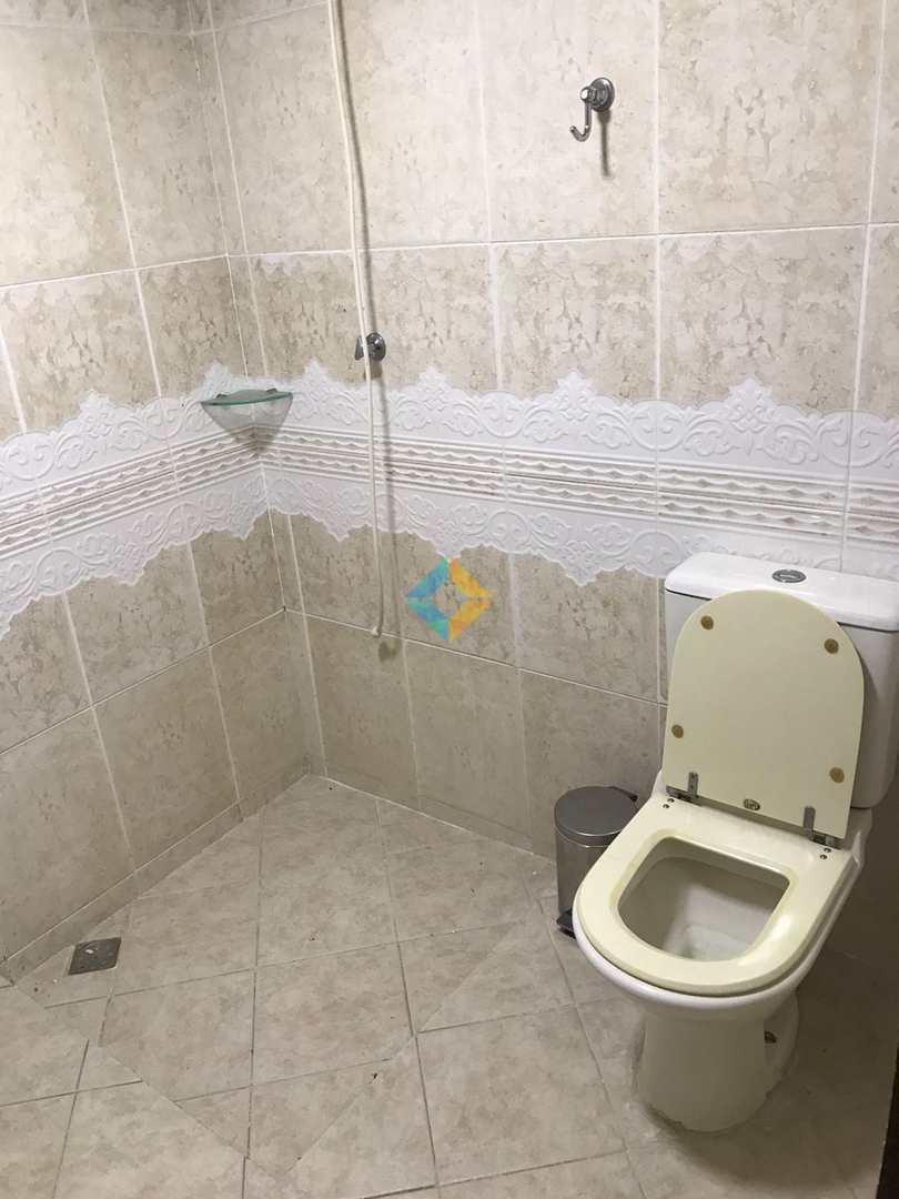 Casa para alugar com 2 quartos, 180m² - Foto 12