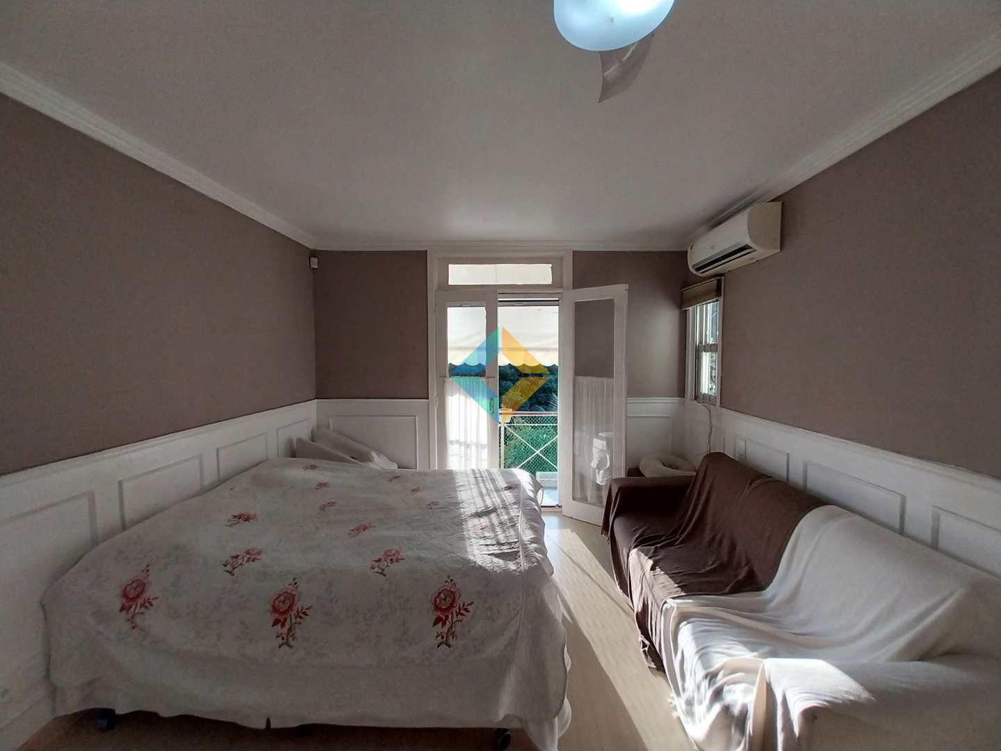 Casa de Condomínio à venda com 5 quartos, 300m² - Foto 14