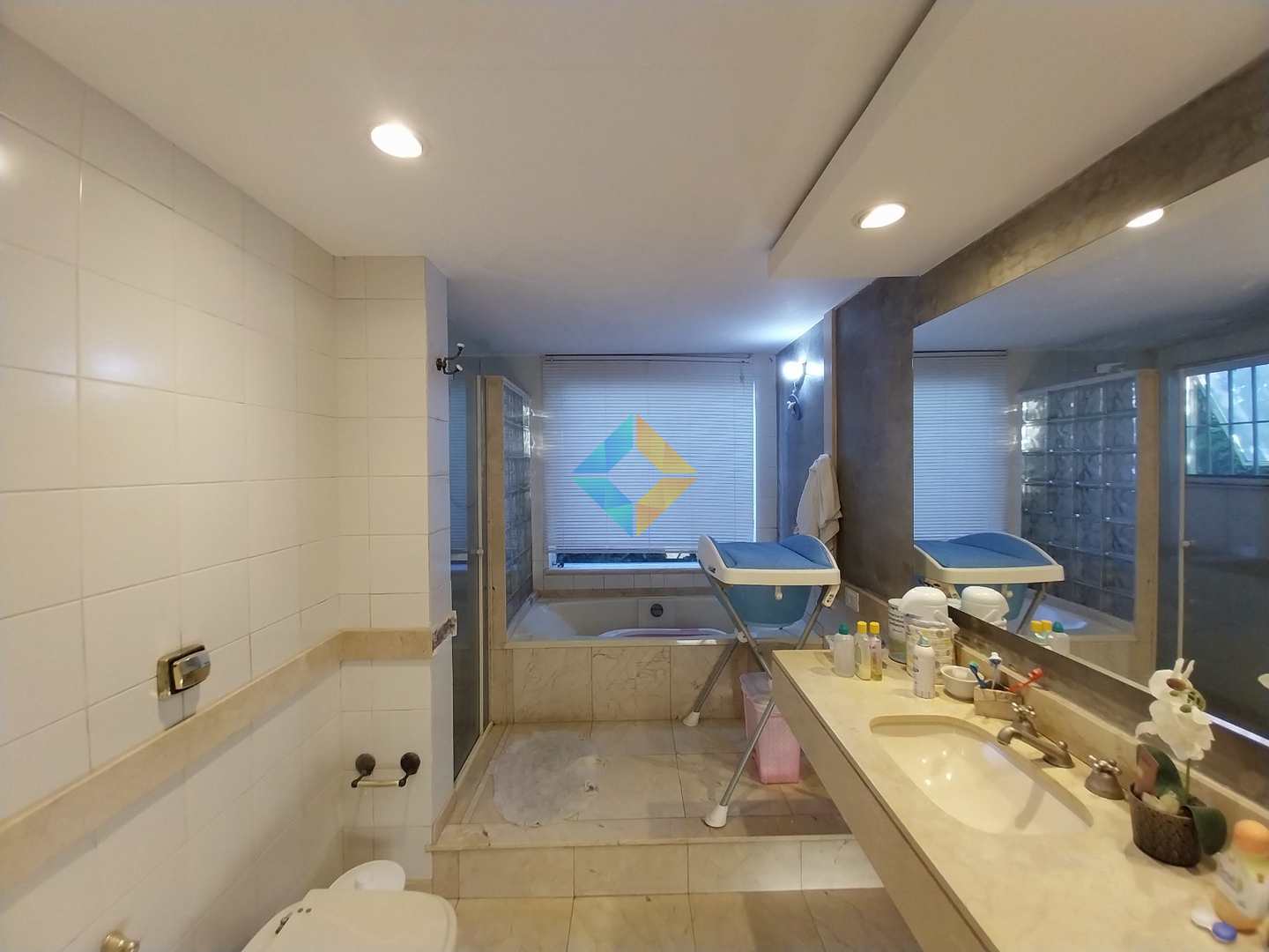 Casa de Condomínio à venda com 5 quartos, 300m² - Foto 19