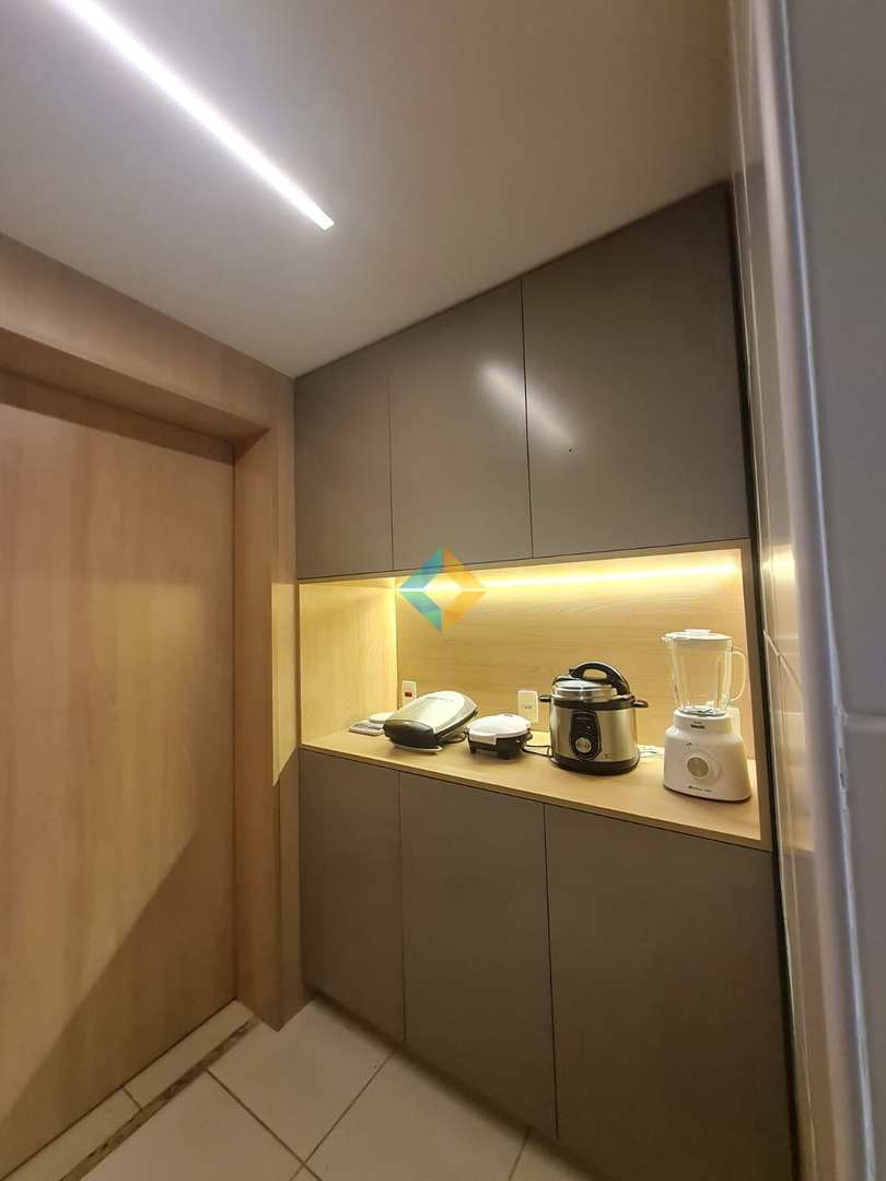 Apartamento à venda com 3 quartos, 94m² - Foto 3