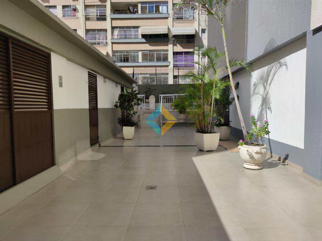 Apartamento à venda com 1 quarto, 57m² - Foto 17