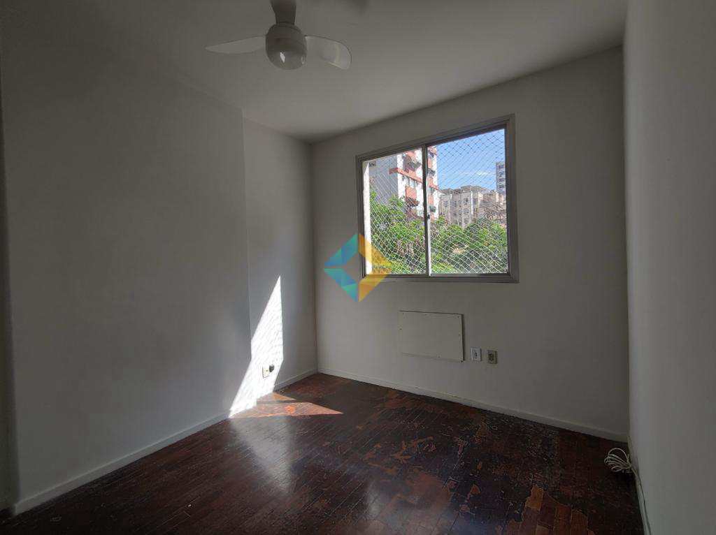 Apartamento à venda com 1 quarto, 57m² - Foto 5