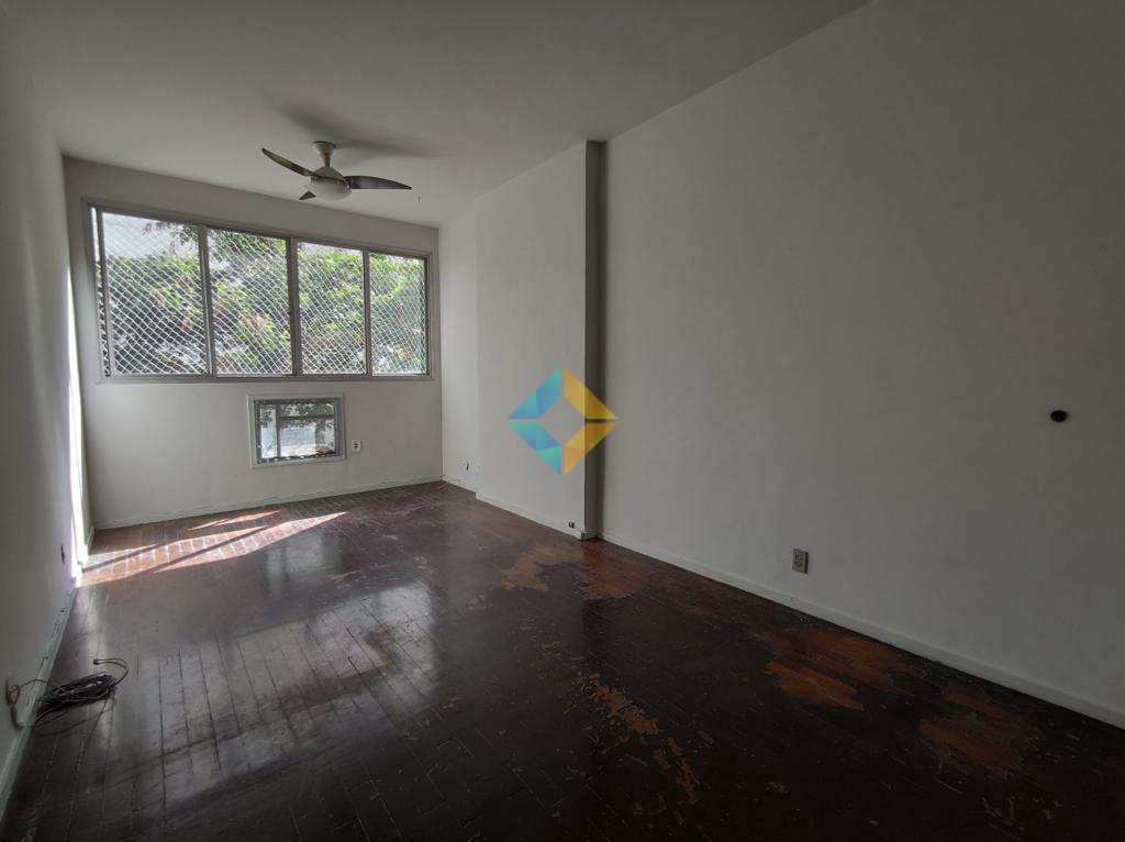 Apartamento à venda com 1 quarto, 57m² - Foto 2