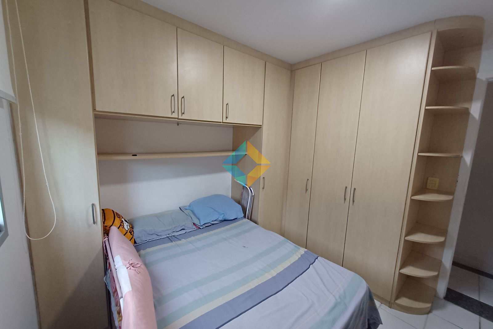 Apartamento à venda com 3 quartos, 95m² - Foto 9