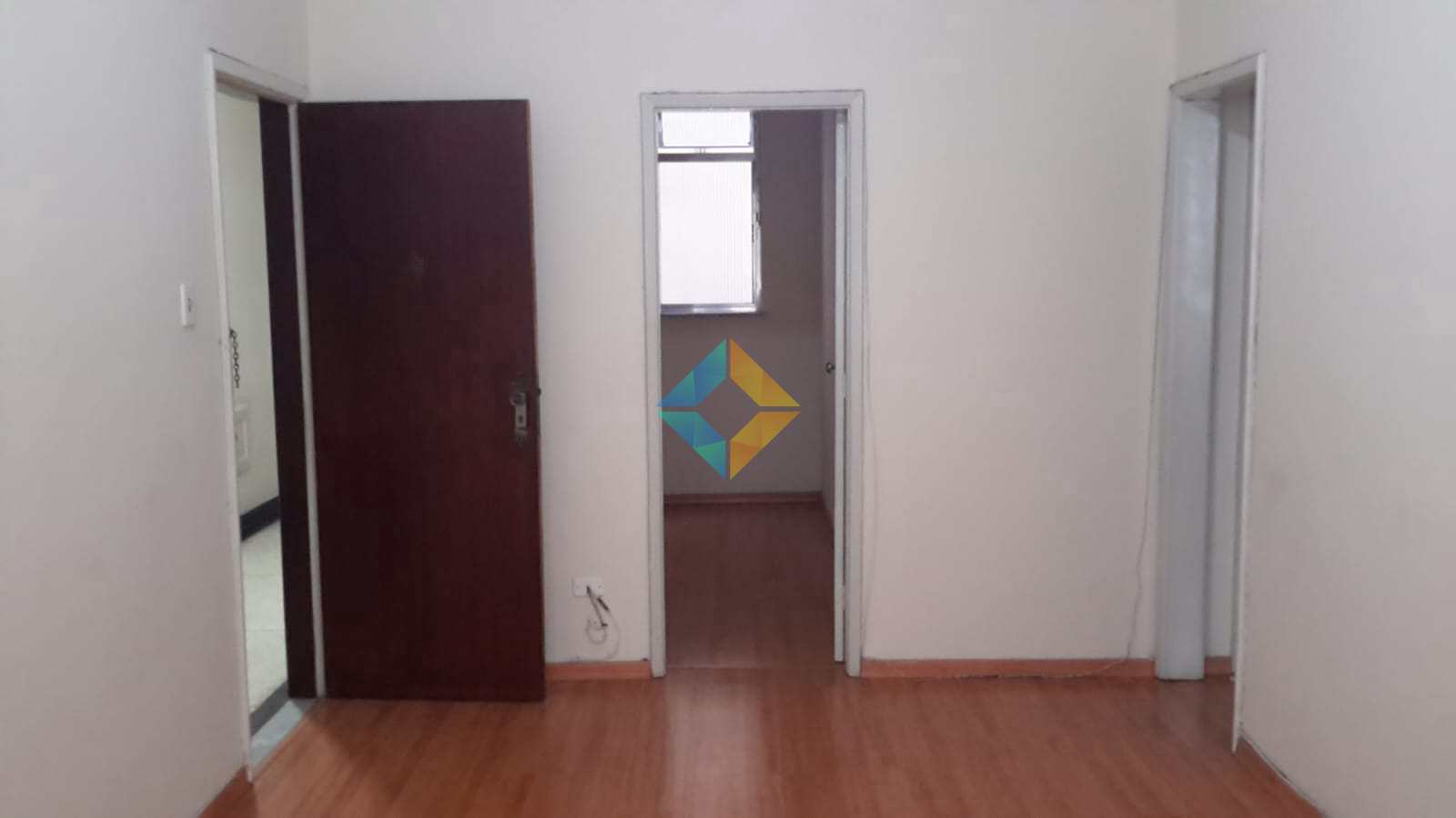 Apartamento para alugar com 2 quartos, 67m² - Foto 2