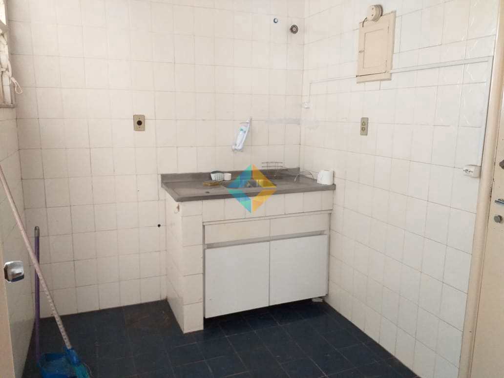 Apartamento à venda com 2 quartos, 80m² - Foto 10