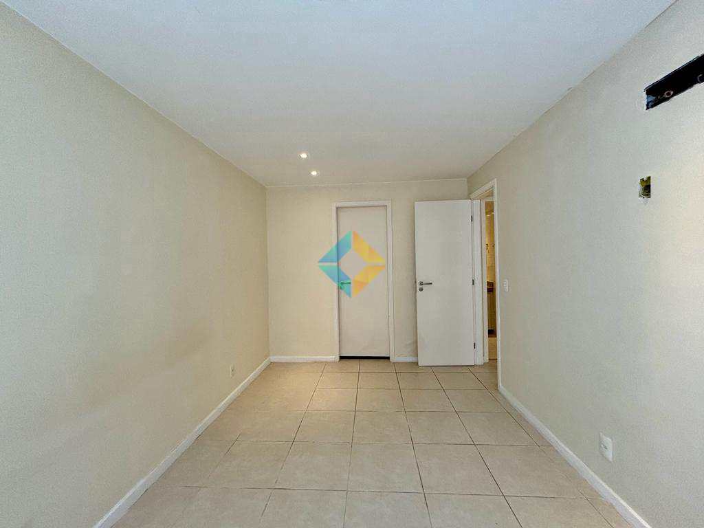 Apartamento à venda com 2 quartos, 80m² - Foto 20