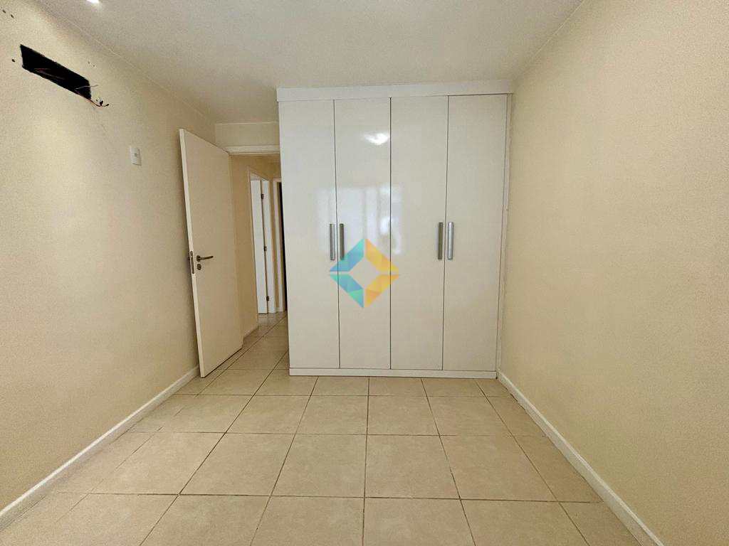 Apartamento à venda com 2 quartos, 80m² - Foto 15