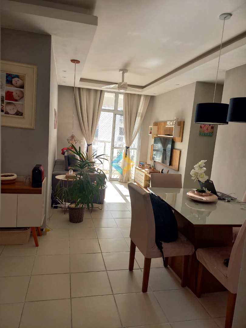 Apartamento à venda com 3 quartos, 81m² - Foto 1